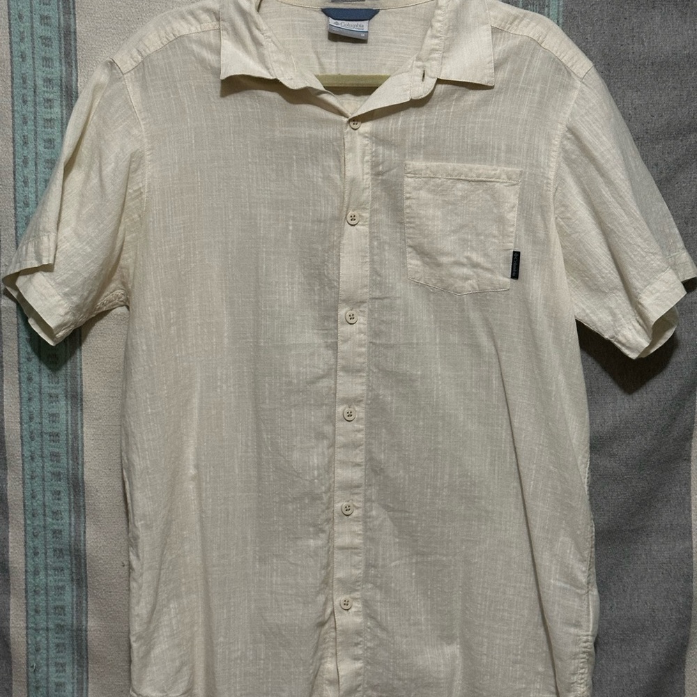 Columbia Cream Casual Button Down Shirt